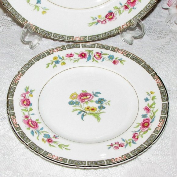 Vintage Dinner & Salad Plates John Maddock England 2 Pcs. Retro Floral  Dishes - Picture 2 of 7